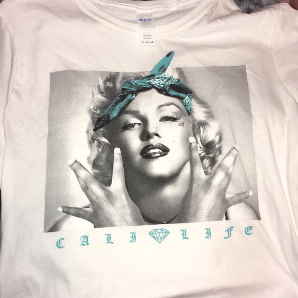 Marilyn Monroe shirt